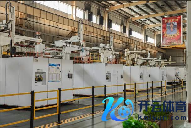 智能化无东说念主化注塑工场